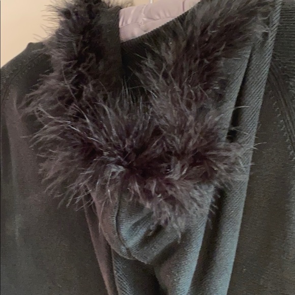 August Silk Black Hooded Sweater with fur trim - Picture 11 of 12